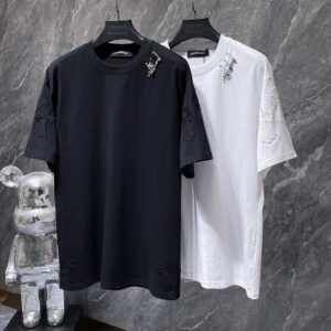 ホーム 13 【Chrome Hearts】26SS ウォッシュ加工 ダメージ アップリケ刺繍 クロス 半袖Tシャツ オーバーサイズ メンズ レディース 【8962】