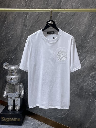 【Chrome Hearts】26SS ホースシュー クロス オープンワーク刺繍 サンスクリット 半袖Tシャツ オーバーサイズ メンズ レディース 【8938】 5 【Chrome Hearts】26SS ホースシュー クロス オープンワーク刺繍 サンスクリット 半袖Tシャツ オーバーサイズ メンズ レディース 【8938】 - 画像 (5)