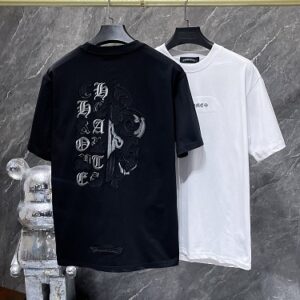 ホーム 23 【Chrome Hearts】26SS ダメージ加工 ソード&ホースシュー 刺繍 半袖Tシャツ 280g ヘビーウェイト メンズ レディース 【8983】