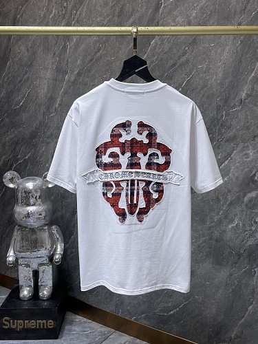 【Chrome Hearts】26SS ソード クロス アップリケ刺繍 半袖Tシャツ 270g ヘビーウェイト オーバーサイズ メンズ レディース【8967】 4 【Chrome Hearts】26SS ソード クロス アップリケ刺繍 半袖Tシャツ 270g ヘビーウェイト オーバーサイズ メンズ レディース【8967】 - 画像 (4)